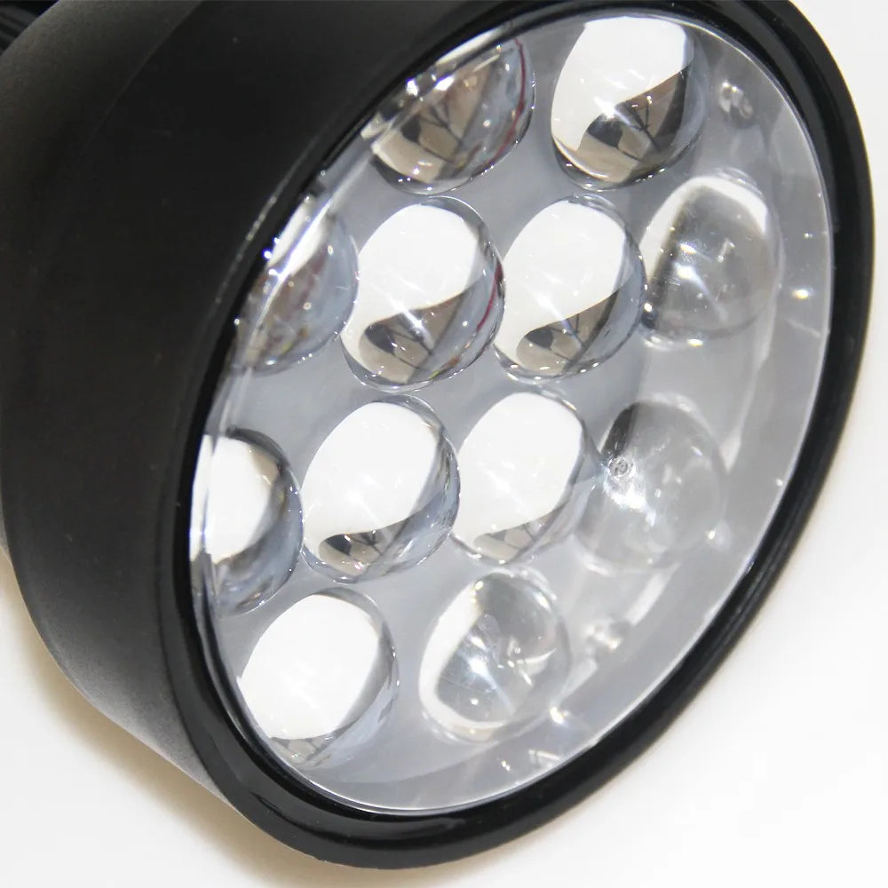 Powerful 12V CREE 60W LED Hunting Lamp 5400LM Handheld Spotlight Portable Lantern For Marine Farming Camping