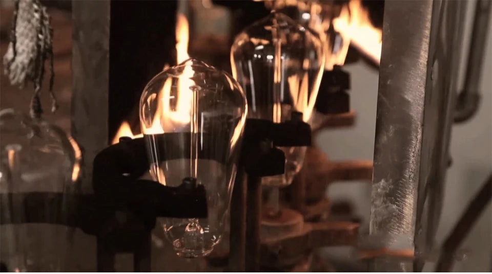 Retro Edison Bulb E27 220V 40W ST64 G80 T45 A19 Ampoule Vintage Edison Light Bulb Incandescent Lamp Filament Bulb Home Decor