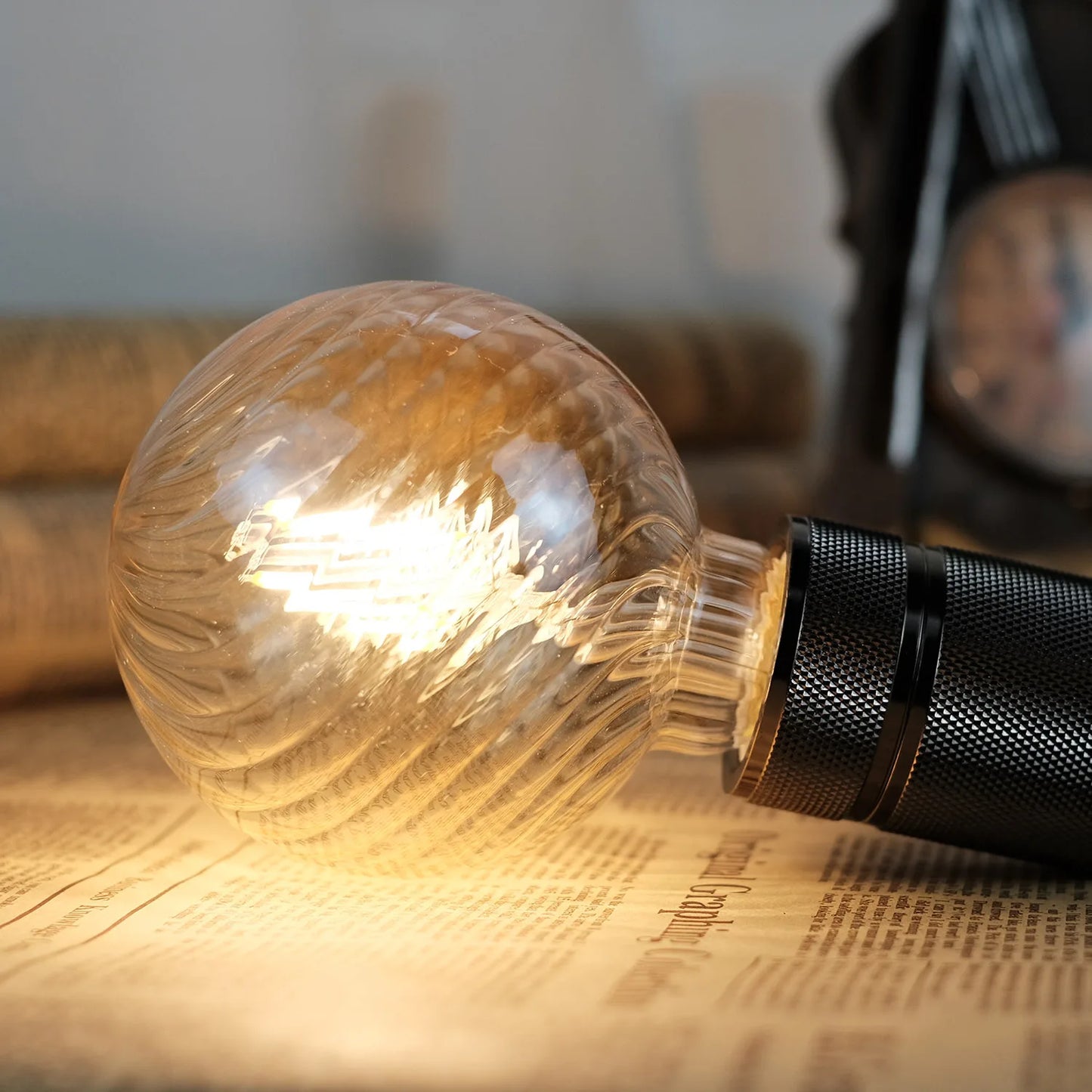 TIANFAN Edison Bulb Led Filament G95 4W 2700Kelvin Vintage 110V 220V Specialty Decorative Light Bulb Swirl Shape