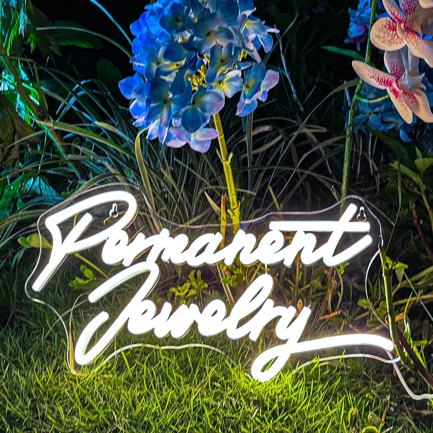 Permanent jewelry Neon Sign For Ladies Girls Women Bedroom Powder Room Wall Desktop Light Birthday Gift Personalized Neon Sign