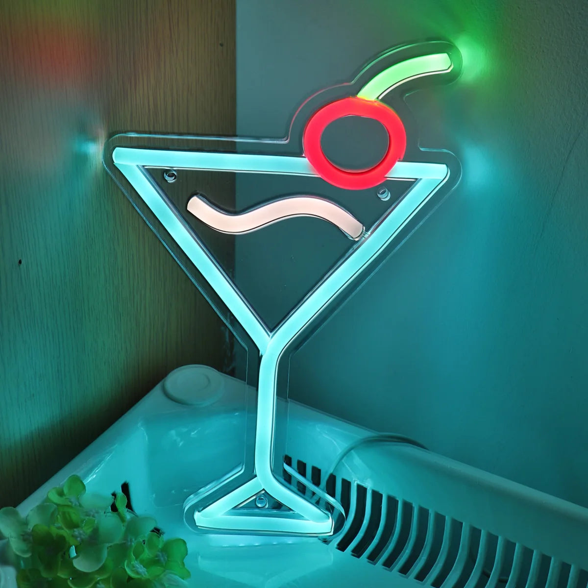 1PC Ice Blue Cocktails With Cherry Creative USB Powered LED Wall Neon Sign For Pub Club Party Event Decoration 6.42''*9.88''